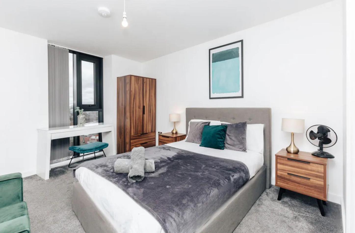 Luxury 2 Bedroom Apartment, Broad Street ברמינגהאם מראה חיצוני תמונה